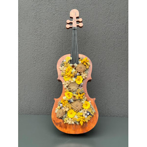 DEKORATİF KEMANDA SARI SOLMAYAN GÜL